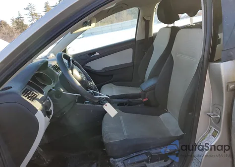 2015 Volkswagen Jetta Base from USA, damaged, VIN 3VW2K7AJ3FM410801